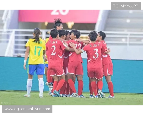 朝鲜女足2-0战胜巴西，荷兰1-0击败墨西哥进入决赛，女足和朝鲜队的比赛